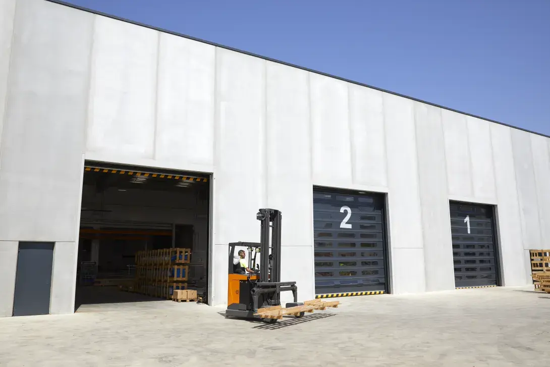 industrial doors - manusa