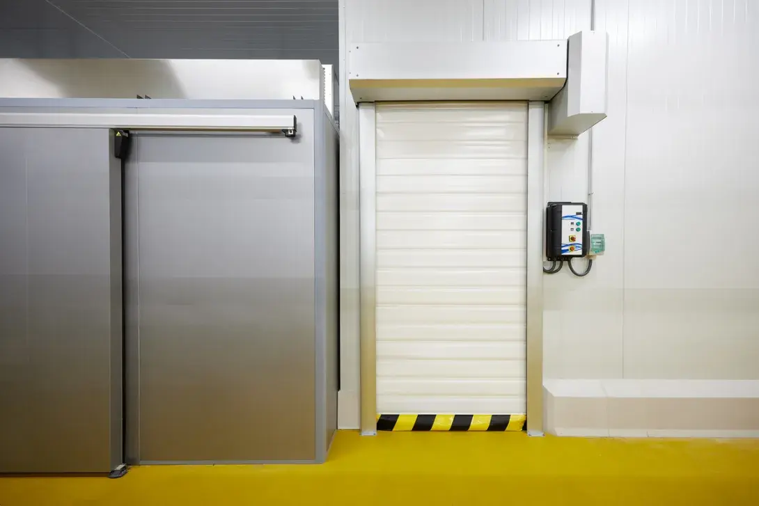 Instalación y mantenimiento de puertas industriales: consejos prácticos